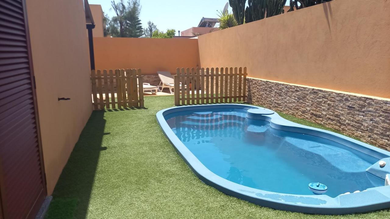 Casa Pitaya, Acogedora, Con Piscina, Fibra Optica Villa La Oliva Luaran gambar